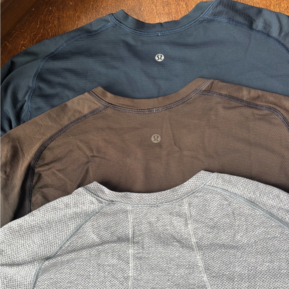 Set of 3 Lululemon men’s shirts size M